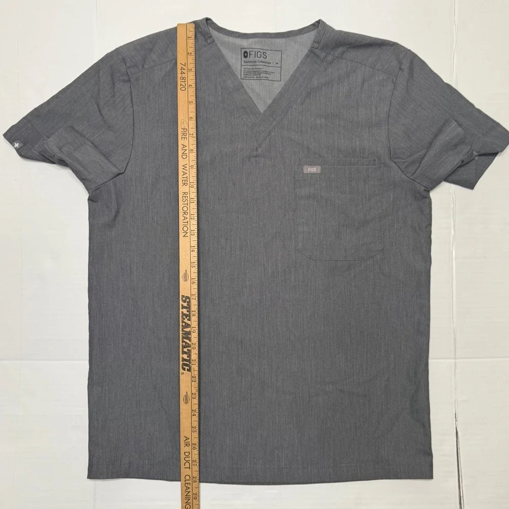 FIGS Leon Scrub‎ Top Mens Medium Gray V-Neck Technical Collection FM1500 Pocket